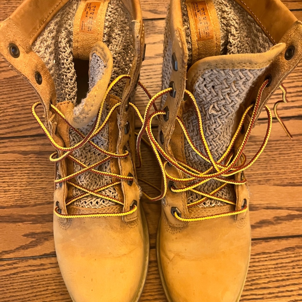 Crochet timberlands